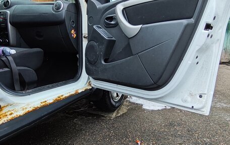 Renault Duster I рестайлинг, 2014 год, 690 000 рублей, 18 фотография