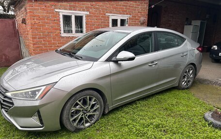 Hyundai Elantra VI рестайлинг, 2020 год, 1 600 000 рублей, 5 фотография