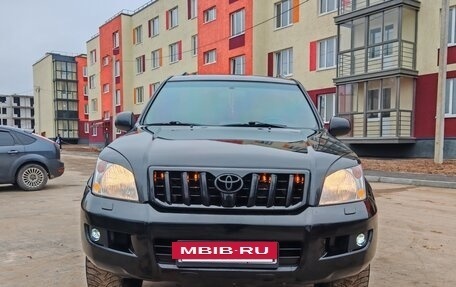 Toyota Land Cruiser Prado 120 рестайлинг, 2003 год, 1 800 000 рублей, 8 фотография