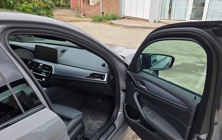 BMW 5 серия, 2021 год, 4 850 000 рублей, 10 фотография