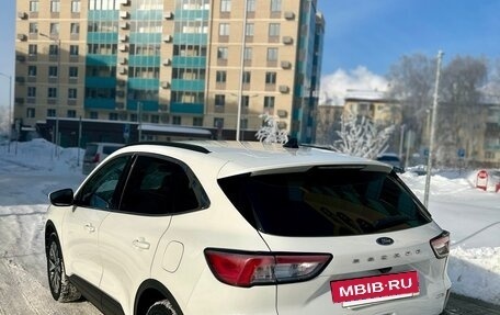 Ford Escape, 2020 год, 2 249 000 рублей, 3 фотография