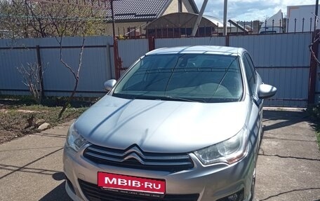 Citroen C4 II рестайлинг, 2012 год, 700 000 рублей, 3 фотография