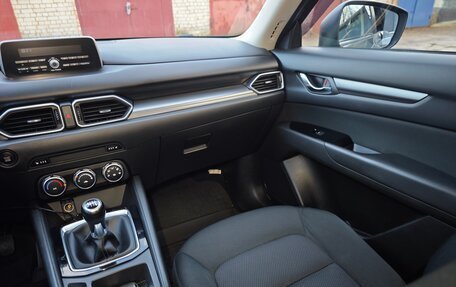 Mazda CX-5 II, 2019 год, 2 250 000 рублей, 31 фотография