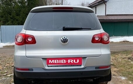 Volkswagen Tiguan I, 2011 год, 800 000 рублей, 3 фотография