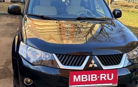 Mitsubishi Outlander III рестайлинг 3, 2008 год, 1 150 000 рублей, 6 фотография