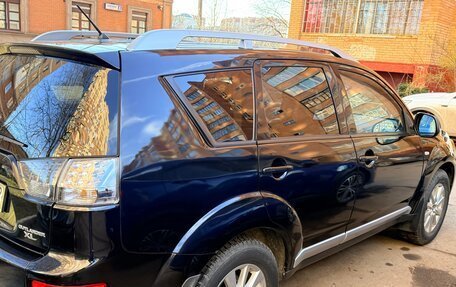 Mitsubishi Outlander III рестайлинг 3, 2008 год, 1 150 000 рублей, 10 фотография