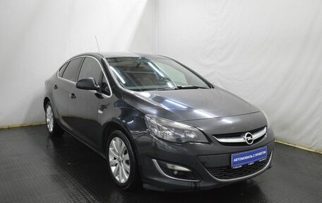 Opel Astra J, 2014 год, 605 000 рублей, 3 фотография