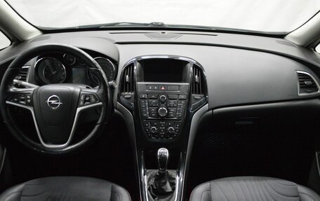 Opel Astra J, 2014 год, 605 000 рублей, 14 фотография