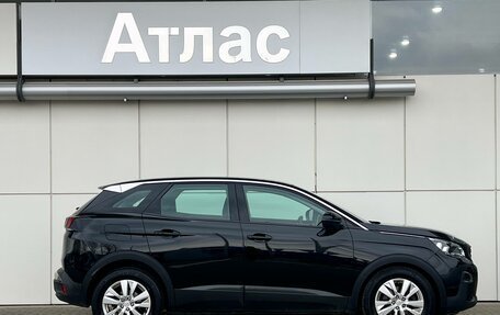 Peugeot 3008 II, 2017 год, 1 690 000 рублей, 4 фотография