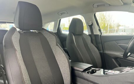 Peugeot 3008 II, 2017 год, 1 690 000 рублей, 12 фотография