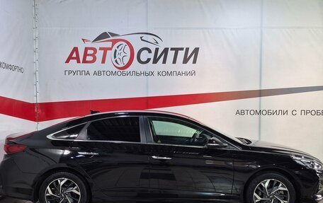 Hyundai Sonata VII, 2019 год, 1 950 000 рублей, 8 фотография