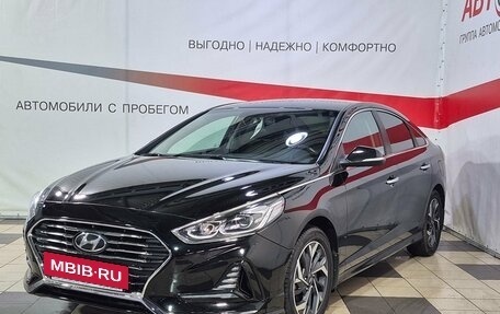 Hyundai Sonata VII, 2019 год, 1 950 000 рублей, 3 фотография