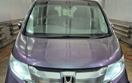 Honda Stepwgn IV, 2016 год, 2 000 000 рублей, 1 фотография