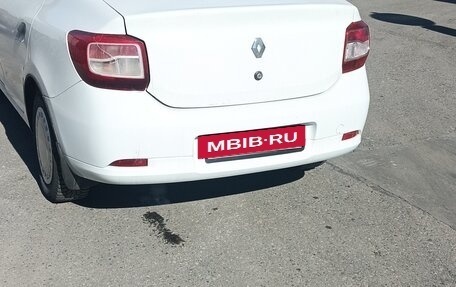 Renault Logan II, 2016 год, 555 000 рублей, 4 фотография