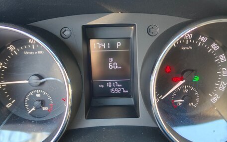 Skoda Yeti I рестайлинг, 2017 год, 1 750 000 рублей, 5 фотография