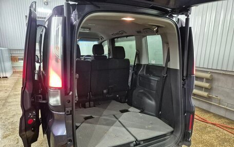 Honda Stepwgn IV, 2016 год, 2 000 000 рублей, 9 фотография