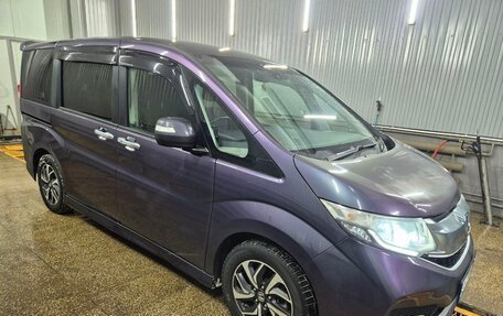 Honda Stepwgn IV, 2016 год, 2 000 000 рублей, 13 фотография