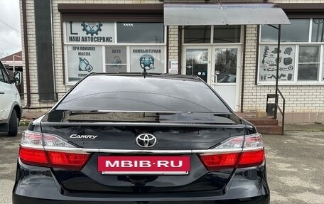 Toyota Camry, 2017 год, 2 049 000 рублей, 4 фотография