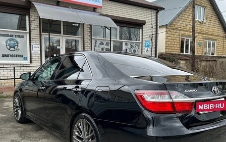 Toyota Camry, 2017 год, 2 049 000 рублей, 3 фотография