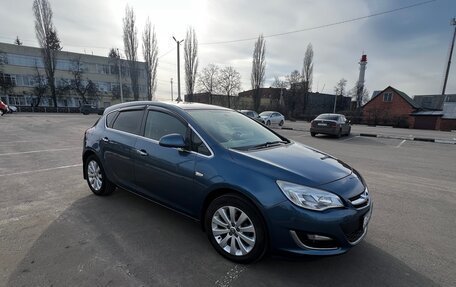Opel Astra J, 2012 год, 750 000 рублей, 2 фотография