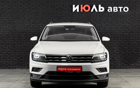 Volkswagen Tiguan II, 2017 год, 2 700 000 рублей, 2 фотография