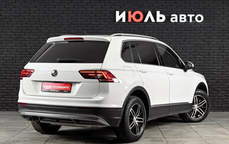 Volkswagen Tiguan II, 2017 год, 2 700 000 рублей, 4 фотография