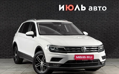 Volkswagen Tiguan II, 2017 год, 2 700 000 рублей, 3 фотография