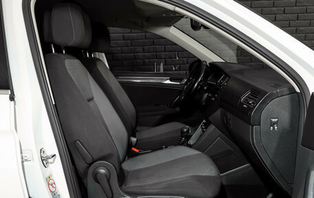 Volkswagen Tiguan II, 2017 год, 2 700 000 рублей, 10 фотография