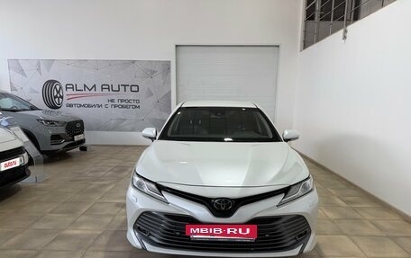 Toyota Camry, 2020 год, 2 900 000 рублей, 3 фотография