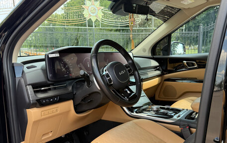 KIA Carnival, 2023 год, 5 800 000 рублей, 10 фотография