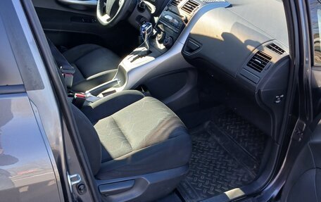 Toyota Auris II, 2011 год, 1 250 000 рублей, 8 фотография