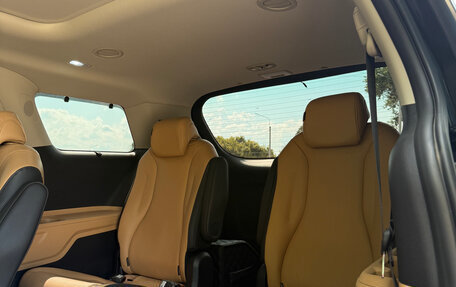 KIA Carnival, 2023 год, 5 800 000 рублей, 16 фотография