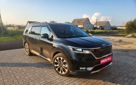 KIA Carnival, 2023 год, 5 800 000 рублей, 21 фотография