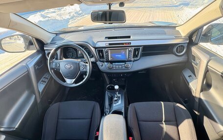 Toyota RAV4, 2019 год, 2 790 000 рублей, 3 фотография