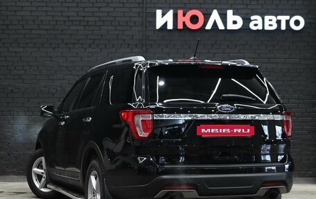 Ford Explorer VI, 2018 год, 3 590 000 рублей, 4 фотография