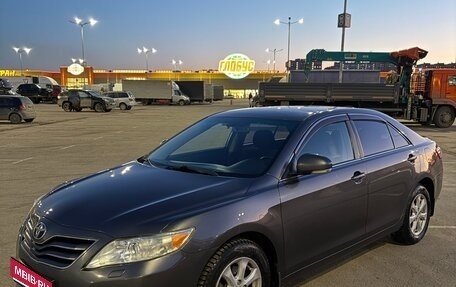 Toyota Camry, 2011 год, 1 фотография