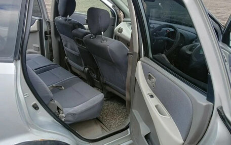 Nissan Tino, 1999 год, 295 000 рублей, 16 фотография