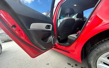 Chevrolet Cruze II, 2014 год, 800 000 рублей, 8 фотография