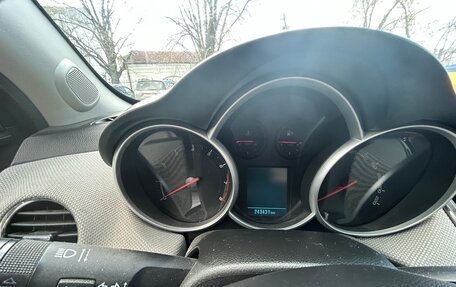 Chevrolet Cruze II, 2014 год, 800 000 рублей, 10 фотография