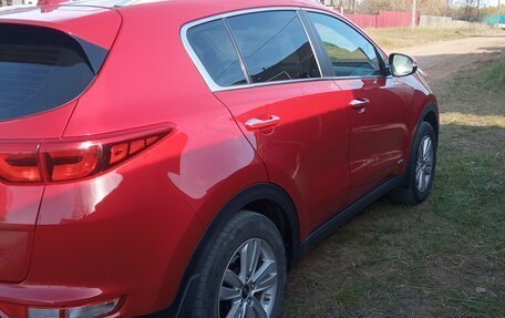 KIA Sportage IV рестайлинг, 2018 год, 1 999 000 рублей, 4 фотография