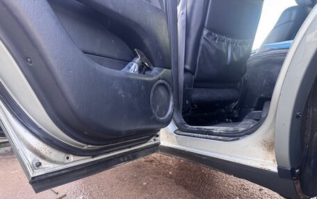 Lexus RX IV рестайлинг, 2001 год, 1 500 000 рублей, 12 фотография