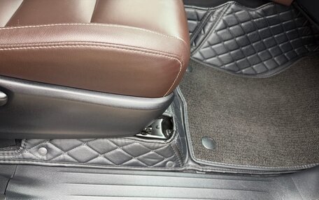 Toyota Fortuner II, 2018 год, 5 990 000 рублей, 11 фотография