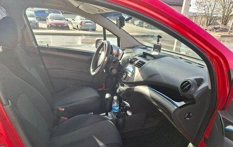 Chevrolet Spark III, 2011 год, 600 000 рублей, 6 фотография