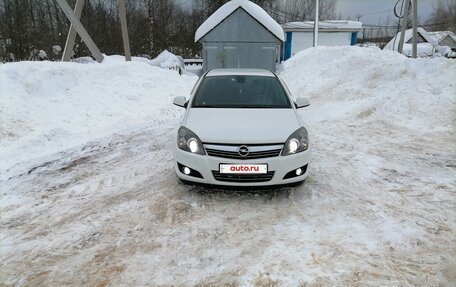 Opel Astra H, 2011 год, 629 000 рублей, 2 фотография