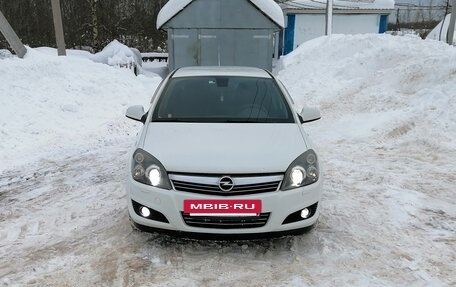 Opel Astra H, 2011 год, 629 000 рублей, 9 фотография
