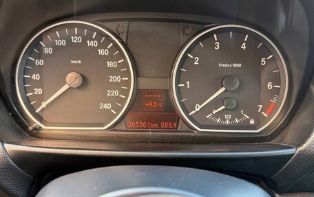 BMW 1 серия, 2011 год, 690 000 рублей, 9 фотография