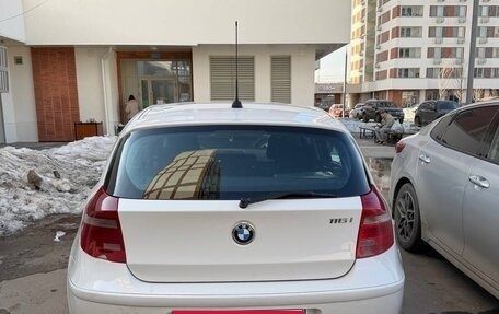 BMW 1 серия, 2011 год, 690 000 рублей, 3 фотография