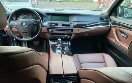 BMW 5 серия, 2010 год, 2 050 000 рублей, 10 фотография