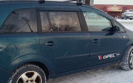 Opel Zafira B, 2007 год, 370 000 рублей, 2 фотография