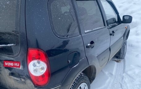 Chevrolet Niva I рестайлинг, 2009 год, 385 000 рублей, 5 фотография